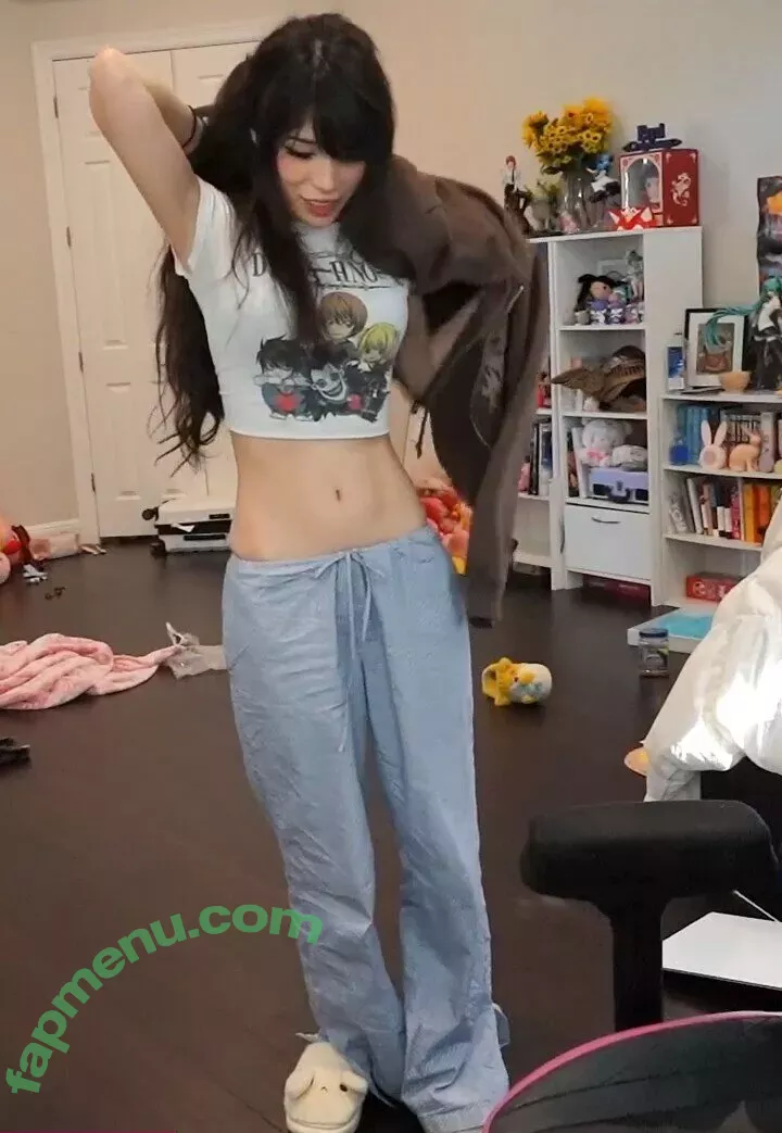 Emiru nude photo #2161 (emiru.jpg)