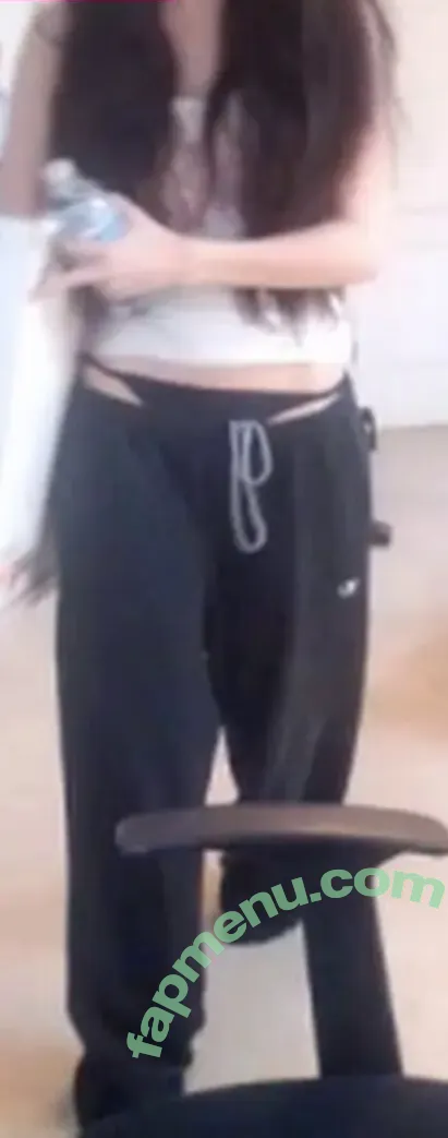 Emiru nude photo #2378 (emiru.jpg)