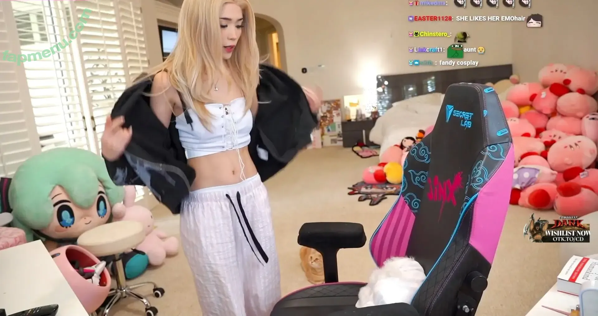 Emiru nude photo #2564 (emiru.jpg)