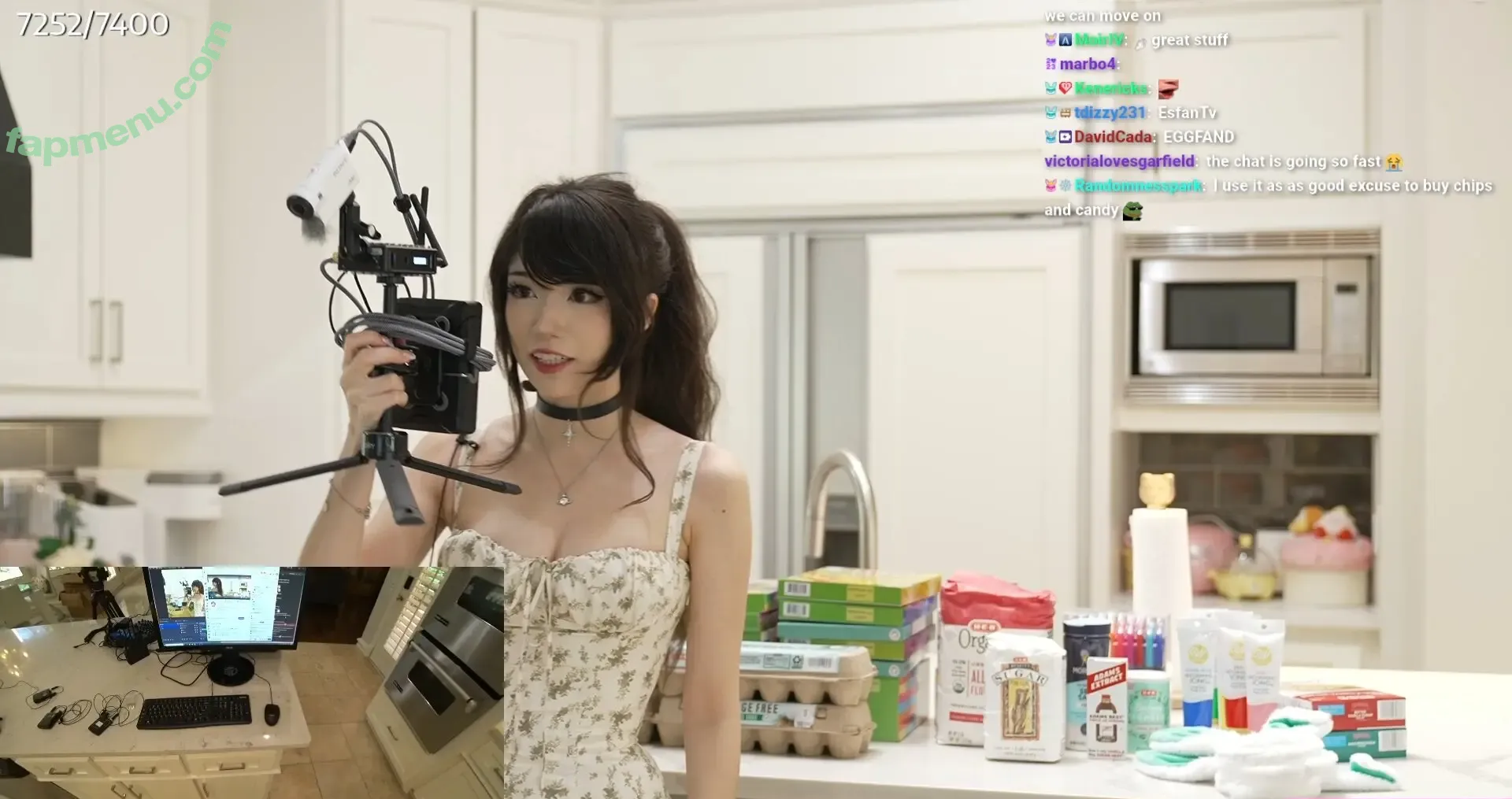 Emiru nude photo #2585 (emiru.jpg)