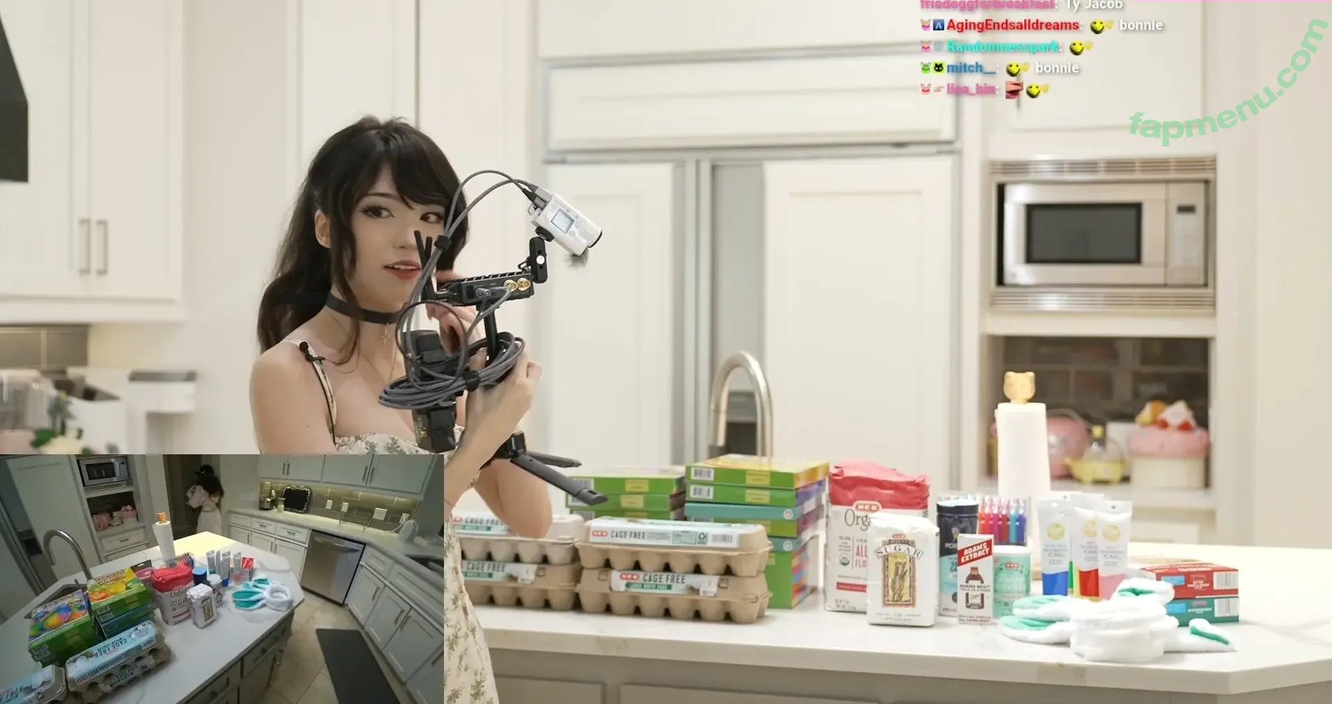 Emiru nude photo #2586 (emiru.jpg)