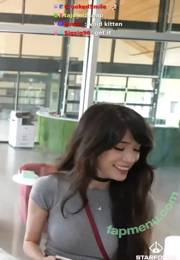 Emiru nude photo #2593 (emiru.jpg)