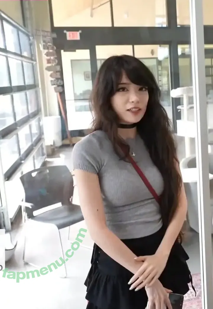 Emiru nude photo #2597 (emiru.jpg)