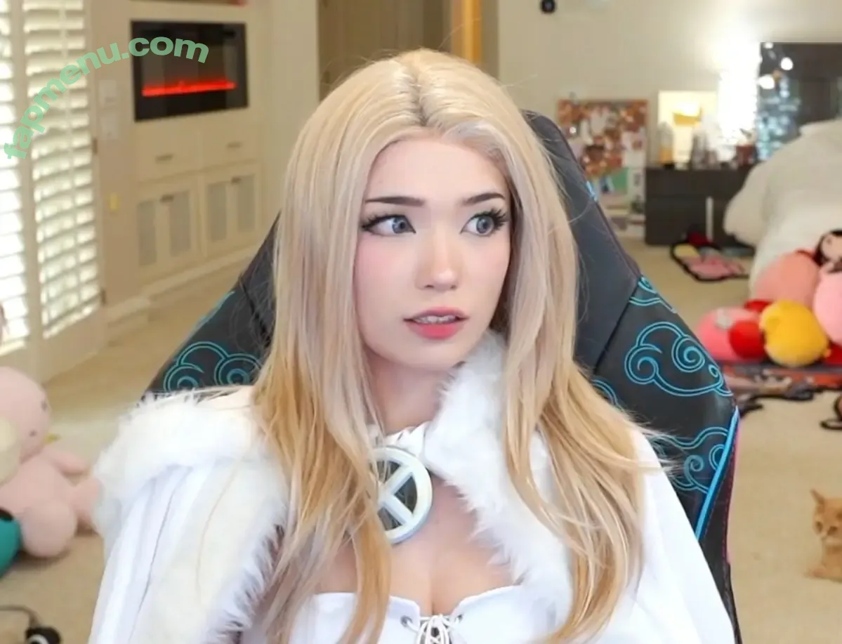 Emiru nude photo #2630 (emiru.jpg)