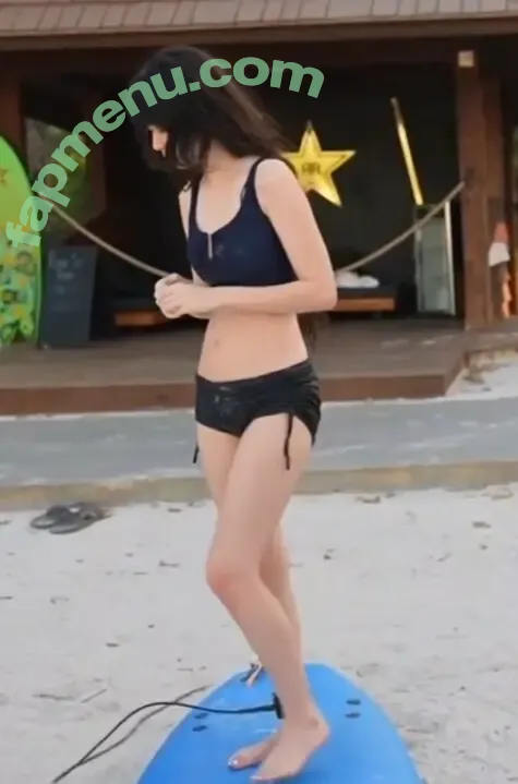 Emiru nude photo #2725 (emiru.jpg)