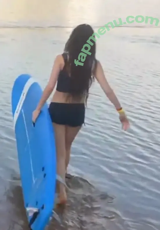 Emiru nude photo #2727 (emiru.jpg)