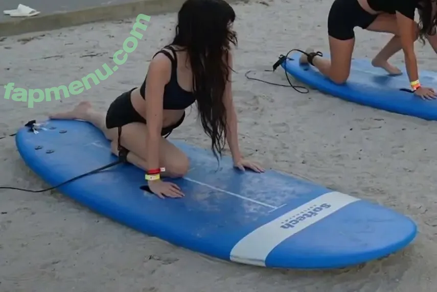 Emiru nude photo #2734 (emiru.jpg)