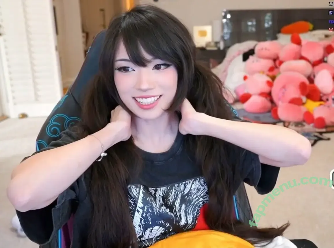 Emiru nude photo #2741 (emiru.jpg)