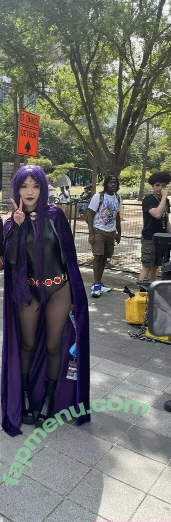 Emiru nude photo #2797 (emiru.jpg)