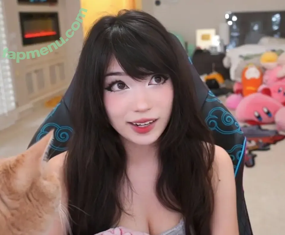 Emiru nude photo #2945 (emiru.jpg)