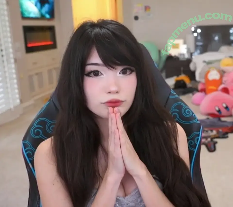 Emiru nude photo #2951 (emiru.jpg)