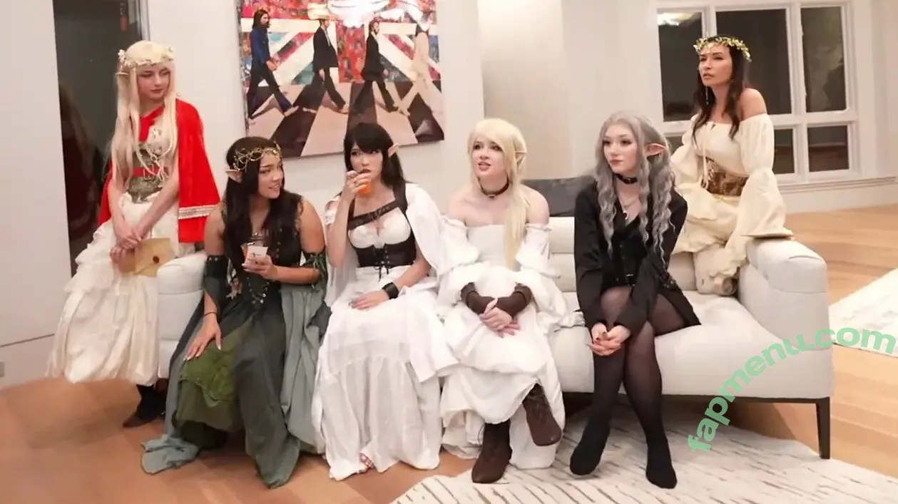 Emiru nude photo #2959 (emiru.jpg)