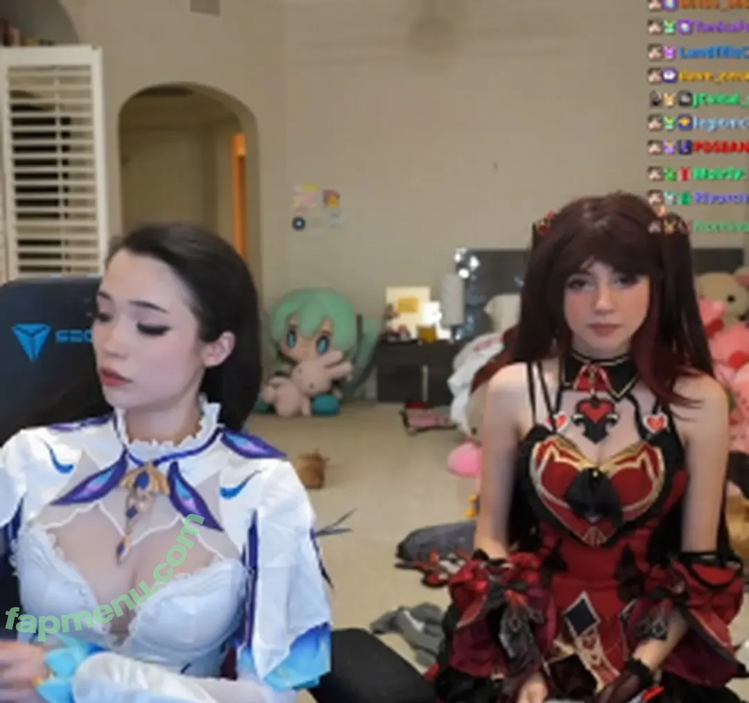 Emiru nude photo #2966 (emiru.jpg)