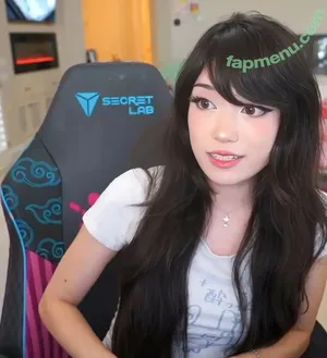 Emiru / emiru.jpg nude photo #3051