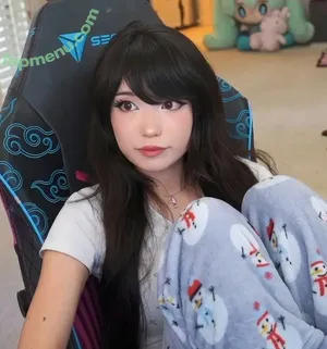 Emiru / emiru.jpg nude photo #3064