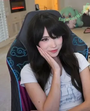 Emiru / emiru.jpg nude photo #3069