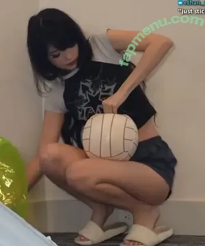 Emiru / emiru.jpg nude photo #3201