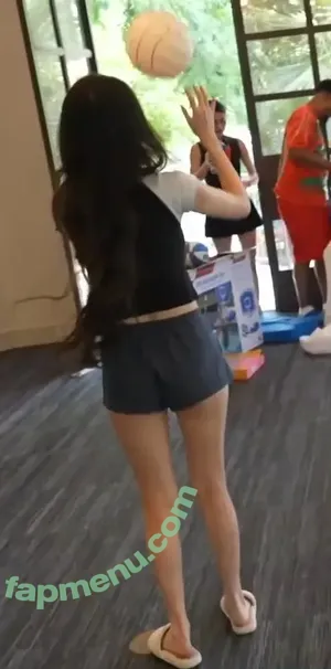 Emiru / emiru.jpg nude photo #3205