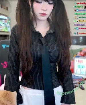 Emiru / emiru.jpg nude photo #3259