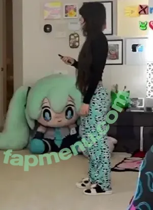 Emiru / emiru.jpg nude photo #3340