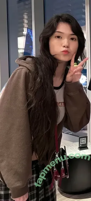 Emiru / emiru.jpg nude photo #3417