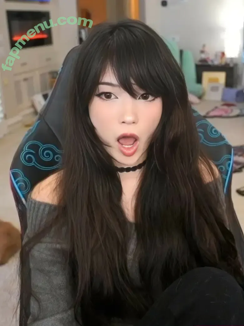 Emiru nude photo #3008 (emiru.jpg)