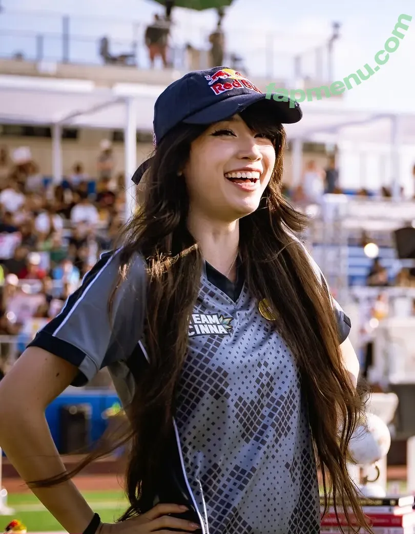 Emiru nude photo #3104 (emiru.jpg)