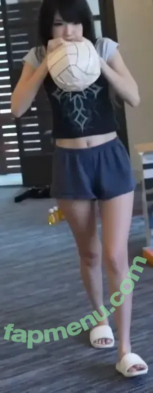 Emiru nude photo #3184 (emiru.jpg)