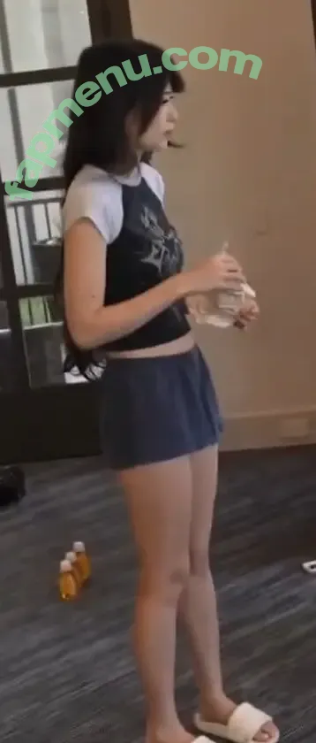 Emiru nude photo #3194 (emiru.jpg)