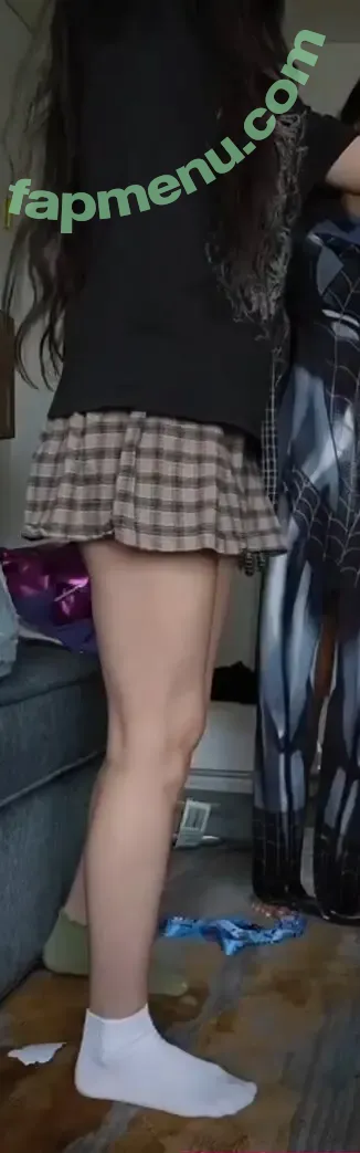 Emiru nude photo #3217 (emiru.jpg)