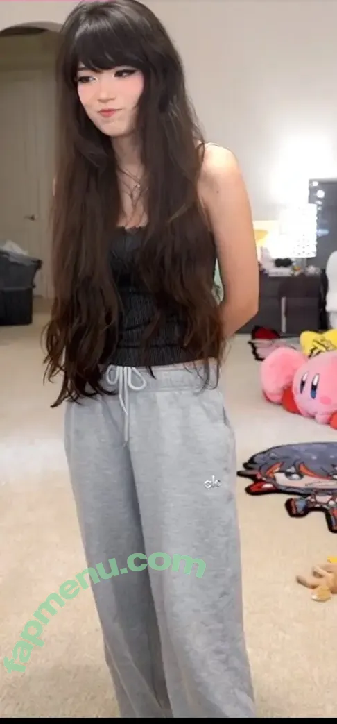 Emiru nude photo #3251 (emiru.jpg)