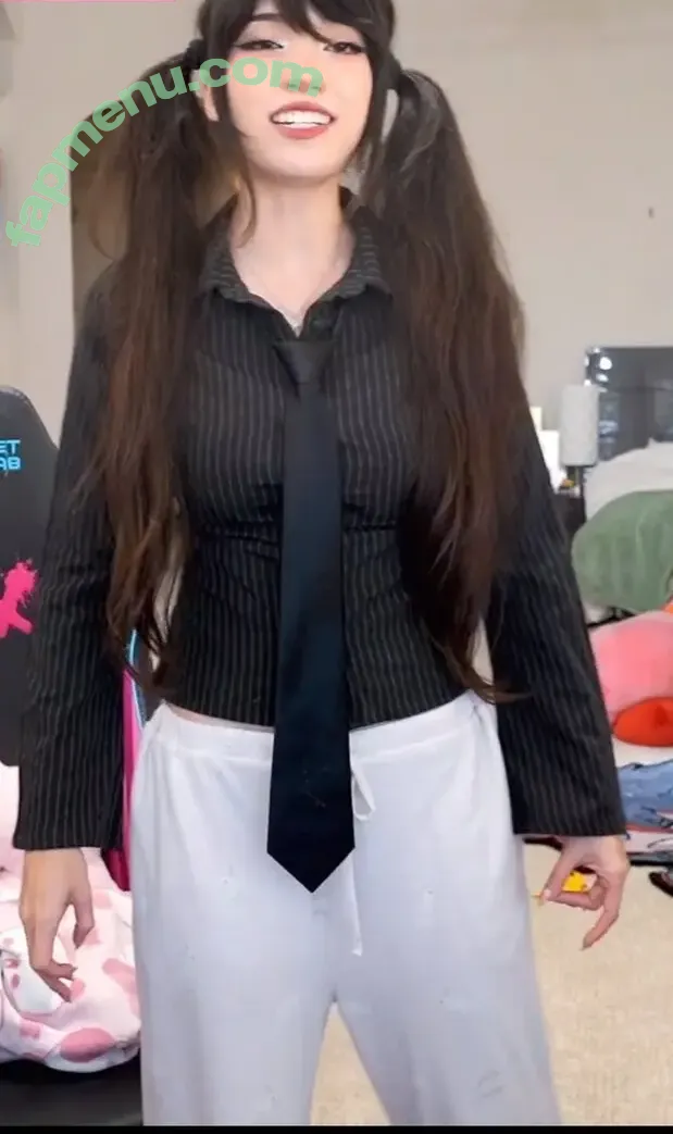 Emiru nude photo #3262 (emiru.jpg)