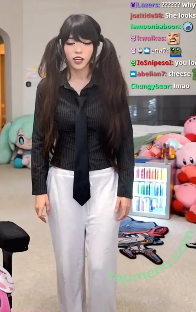 Emiru nude photo #3263 (emiru.jpg)