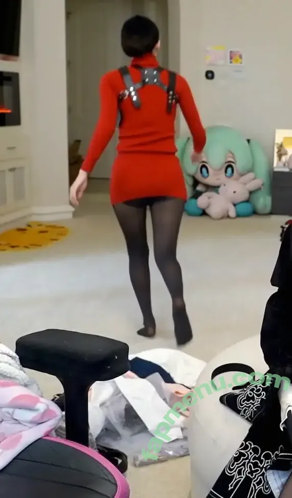 Emiru nude photo #3336 (emiru.jpg)