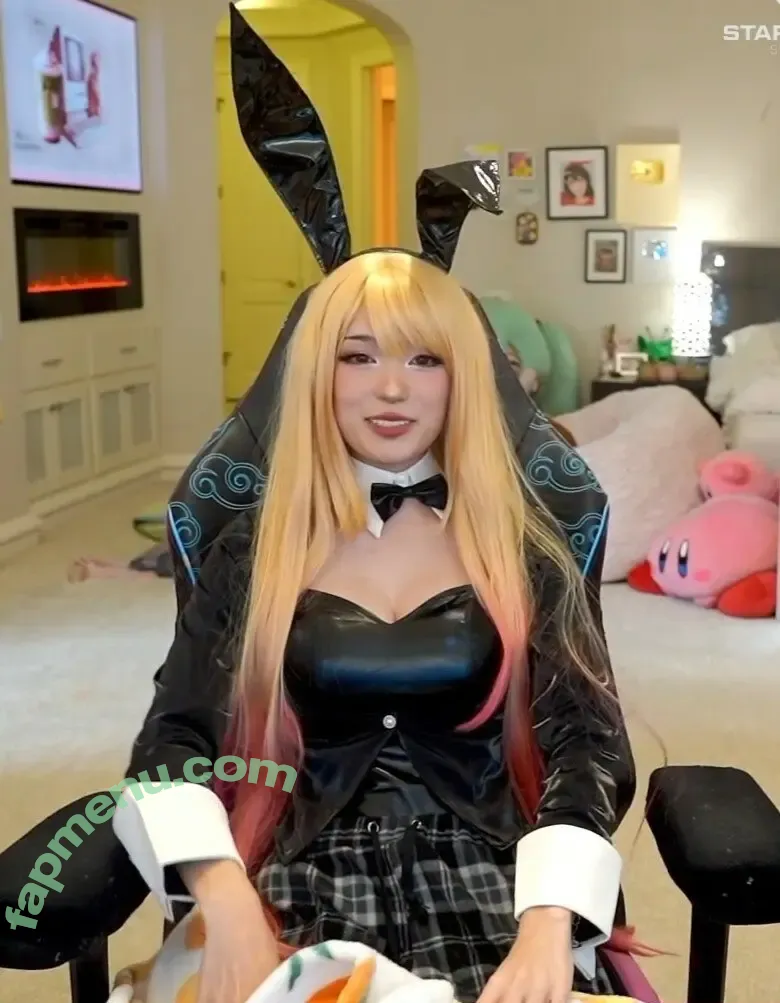 Emiru nude photo #3344 (emiru.jpg)