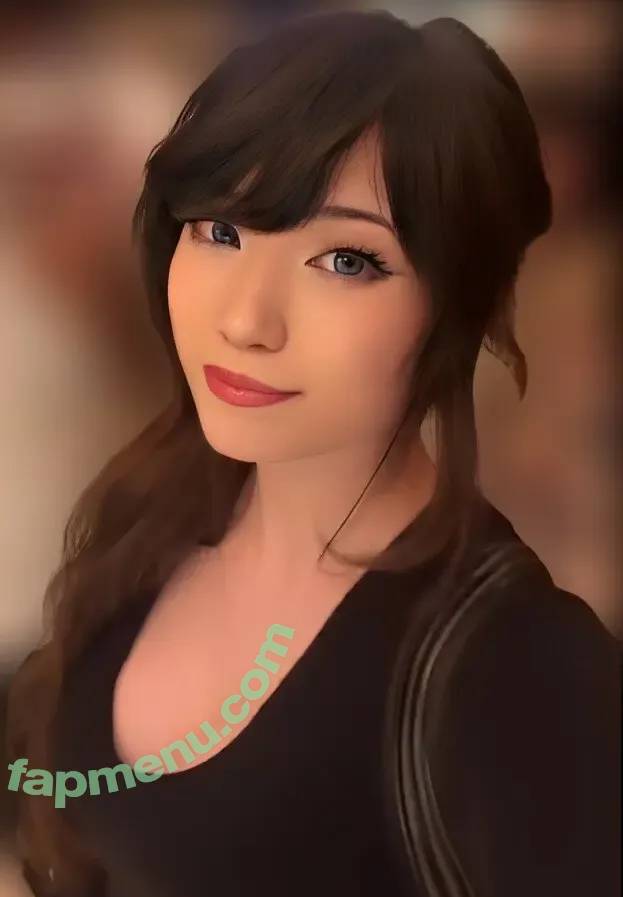 Emiru nude photo #3439 (emiru.jpg)