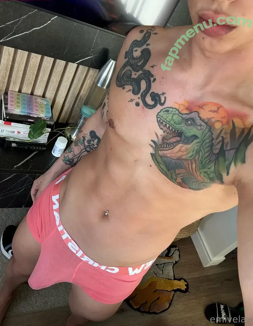 emivelax nude photo #0016 (emivelaaa)