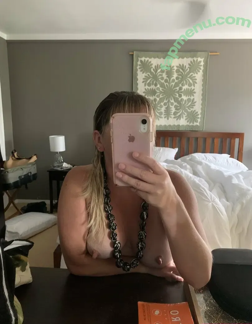 emjanderson79 nude photo #0011 (emjanderson79)