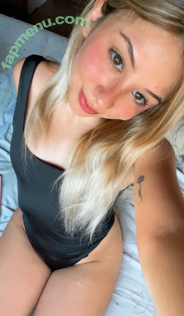 Emma Acosta nude photo #0022 (emmaacosta / emmaacosta__)