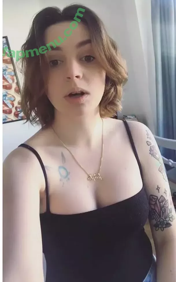 Emma Blackery nude photo #0062 (emmablackery)