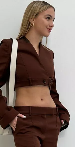 Emma Brooks / emma_brooks / emmabrooks / emmabrooksmcallister nude photo #1063