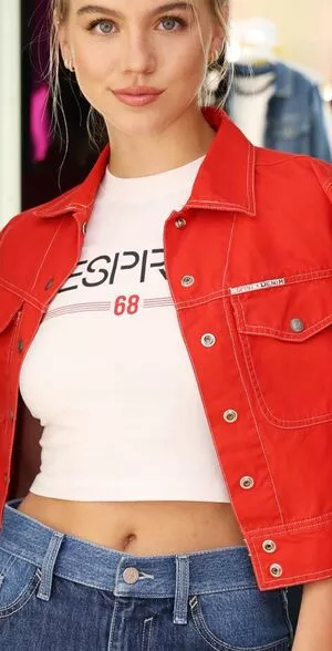 Emma Brooks / emma_brooks / emmabrooks / emmabrooksmcallister nude photo #1065