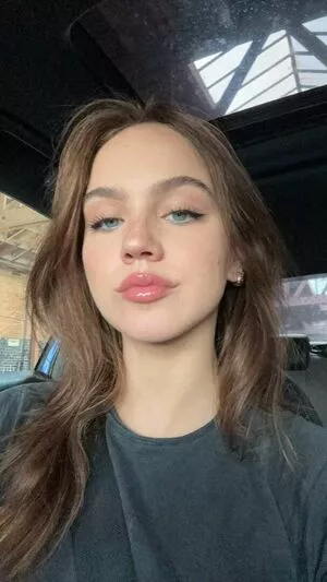 Emma Brooks / emma_brooks / emmabrooks / emmabrooksmcallister nude photo #1090