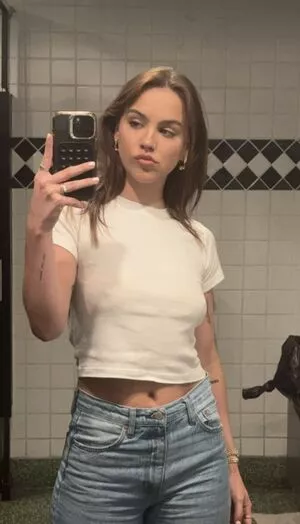 Emma Brooks / emma_brooks / emmabrooks / emmabrooksmcallister nude photo #1104