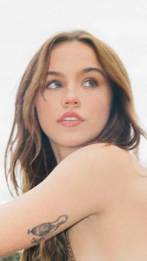 Emma Brooks / emma_brooks / emmabrooks / emmabrooksmcallister nude photo #1121