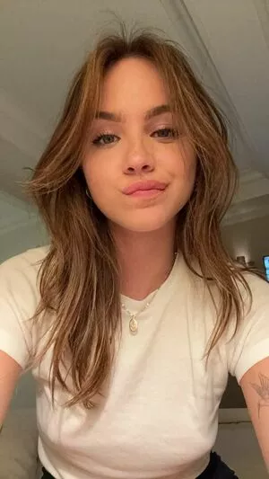 Emma Brooks / emma_brooks / emmabrooks / emmabrooksmcallister nude photo #1159