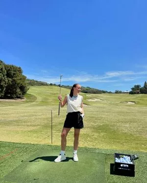 Emma Brooks / emma_brooks / emmabrooks / emmabrooksmcallister nude photo #1173