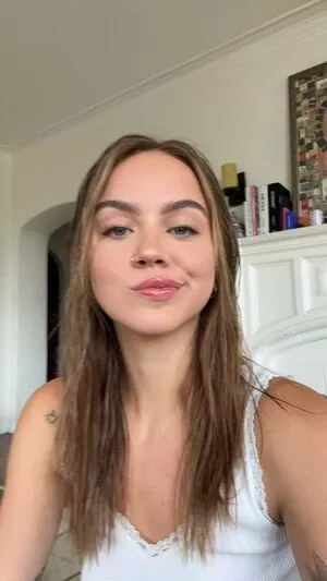 Emma Brooks / emma_brooks / emmabrooks / emmabrooksmcallister nude photo #1349