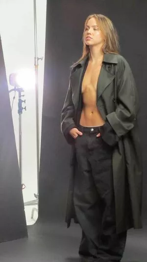 Emma Brooks / emma_brooks / emmabrooks / emmabrooksmcallister nude photo #1356