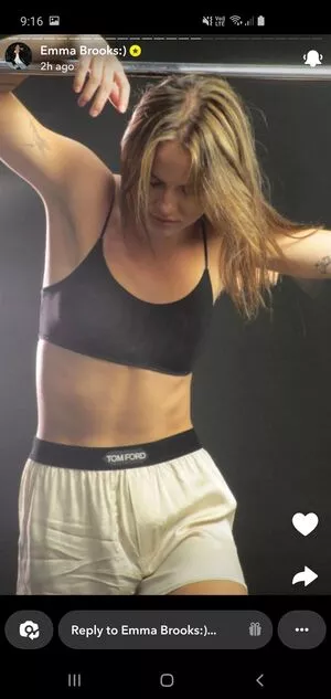 Emma Brooks / emma_brooks / emmabrooks / emmabrooksmcallister nude photo #1359